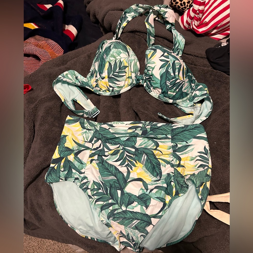 Adore Me Halter swimsuit set